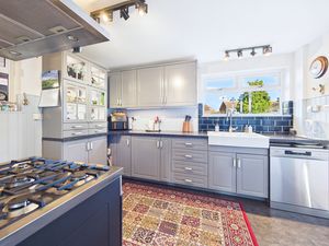 Photo 16- click for photo gallery